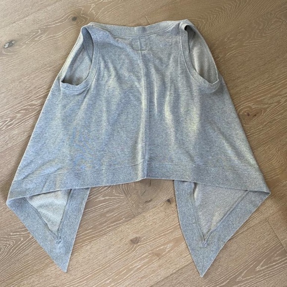 NEUE French Terry Vest SIZE S/M - Picture 2 of 4